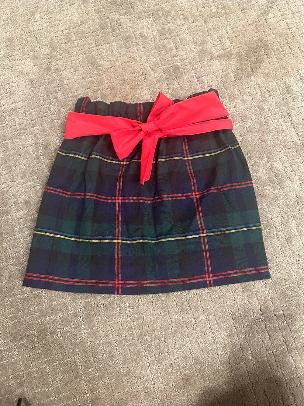 The Beaufort Bonnet Company Green an Navy Plaid Skirt w/ Red Waist Sash Girls 8